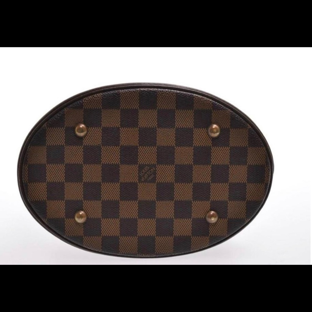 ❌SOLD ❌Louis Vuitton Bucket Shoulder Bag - Picture 3 of 8